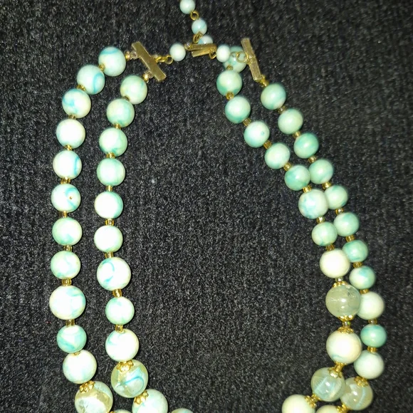 Multicolor Beaded Necklace Set - Picture 5 of 9